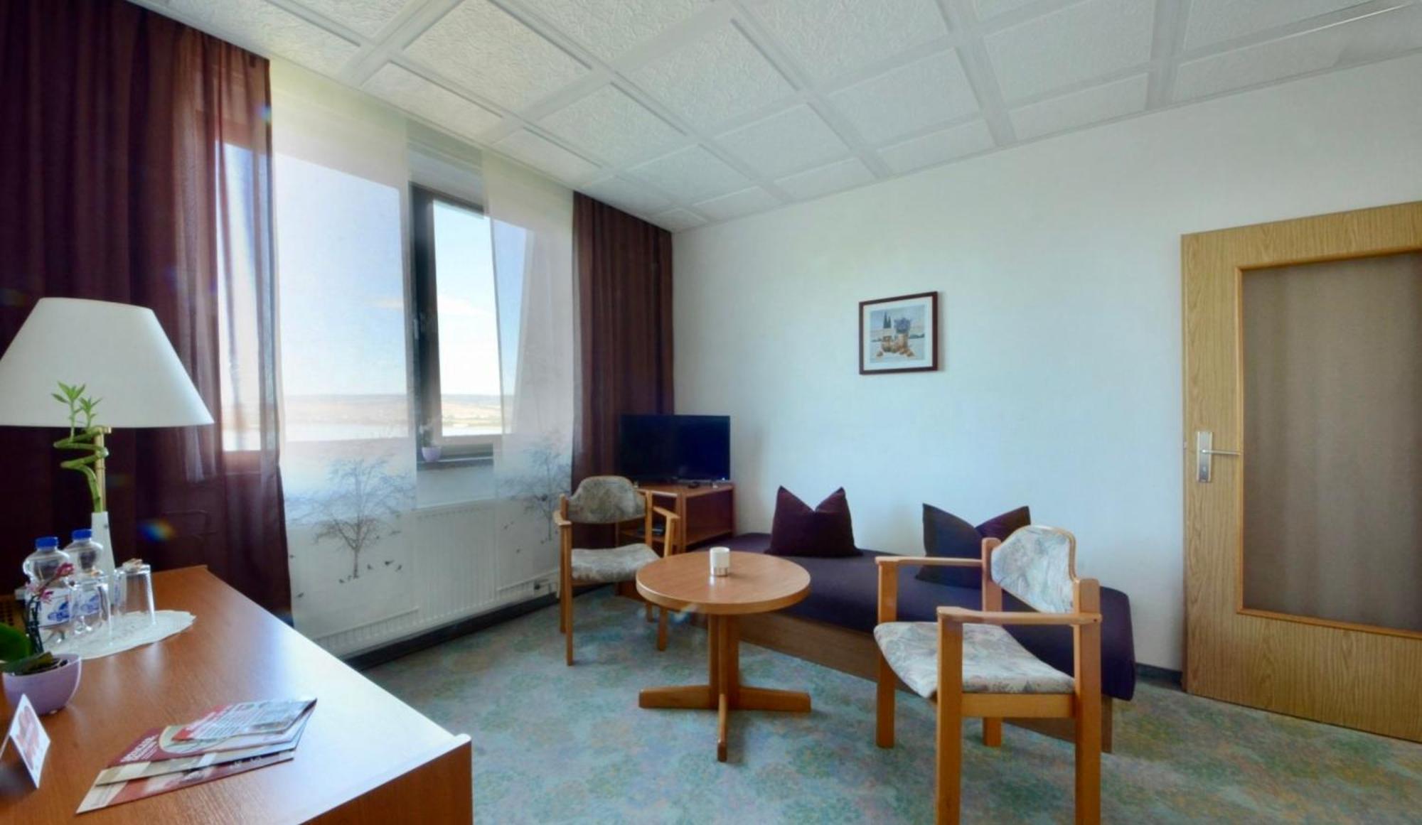 Land-Gut-Hotel Barbarossa Kelbra Exterior photo
