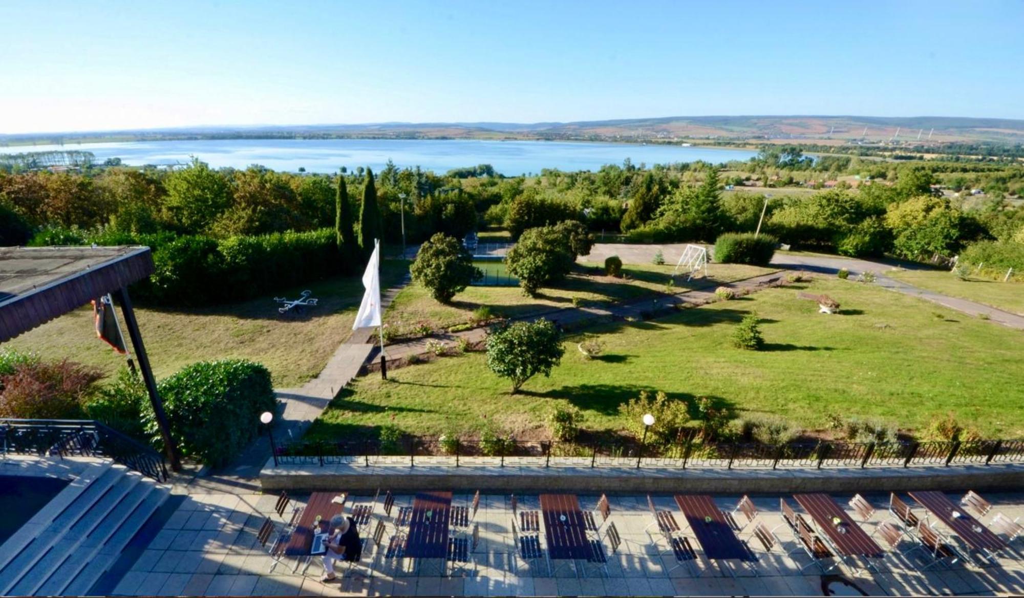 Land-Gut-Hotel Barbarossa Kelbra Exterior photo
