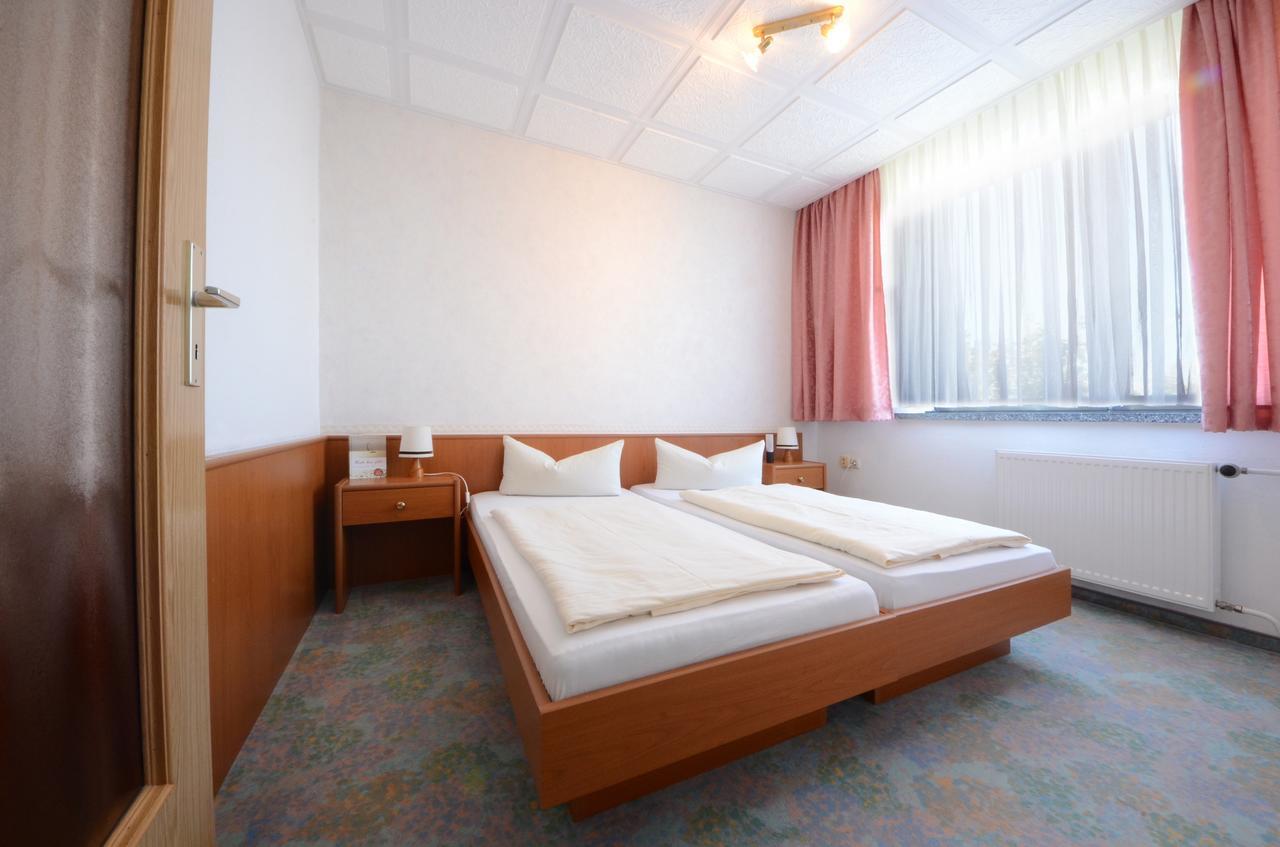 Land-Gut-Hotel Barbarossa Kelbra Exterior photo