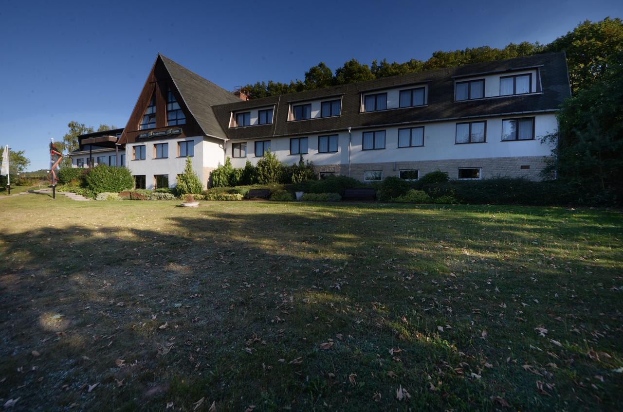 Land-Gut-Hotel Barbarossa Kelbra Exterior photo